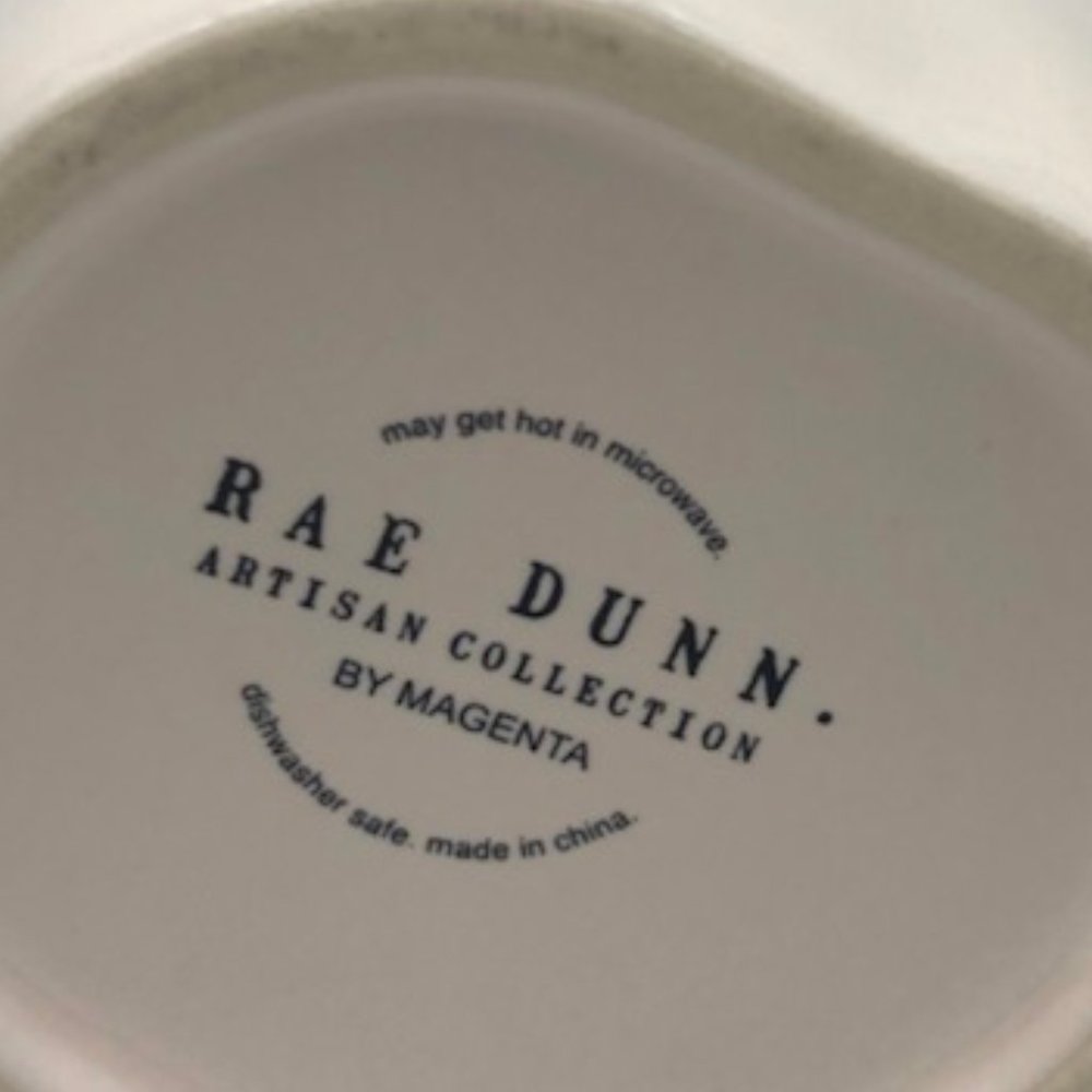 Rae Dunn HOT MAMA Mug - Picture 2 of 2